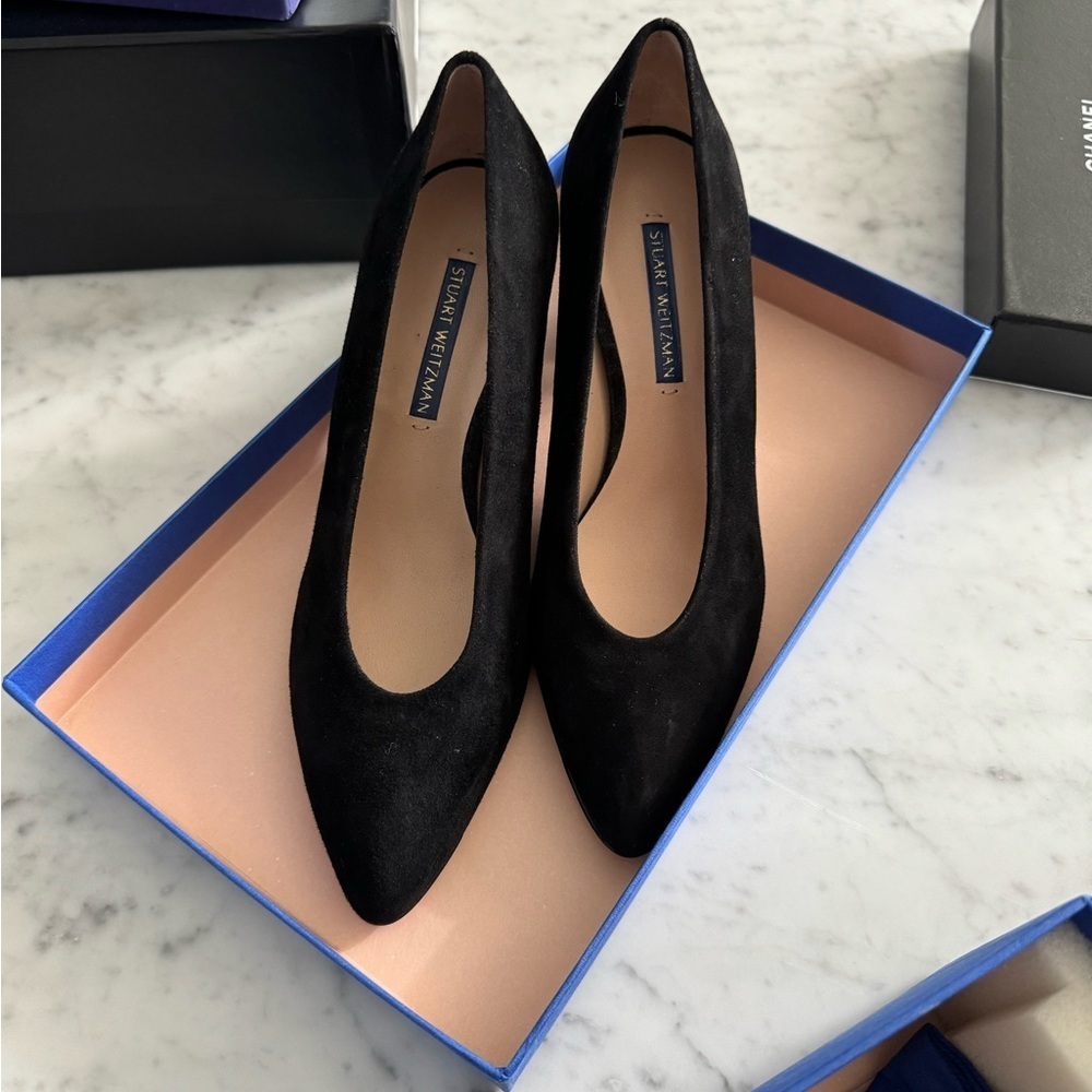 🆕BrandNew Stuart Weitzman Kenna black suede heel